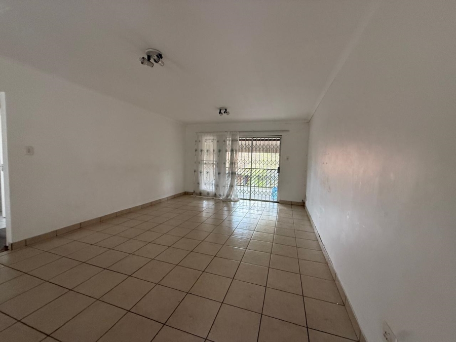 2 Bedroom Property for Sale in Safari Gardens North West